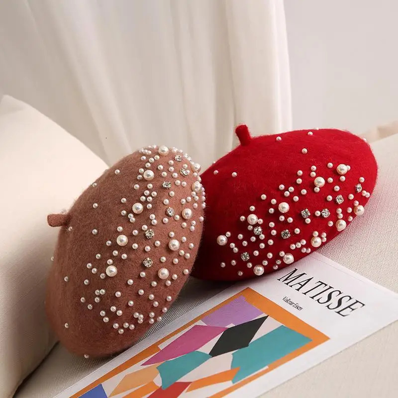 Pearl rhinestone wool beret womens autumn and winter British retro versatile painter hat multi colored 251029