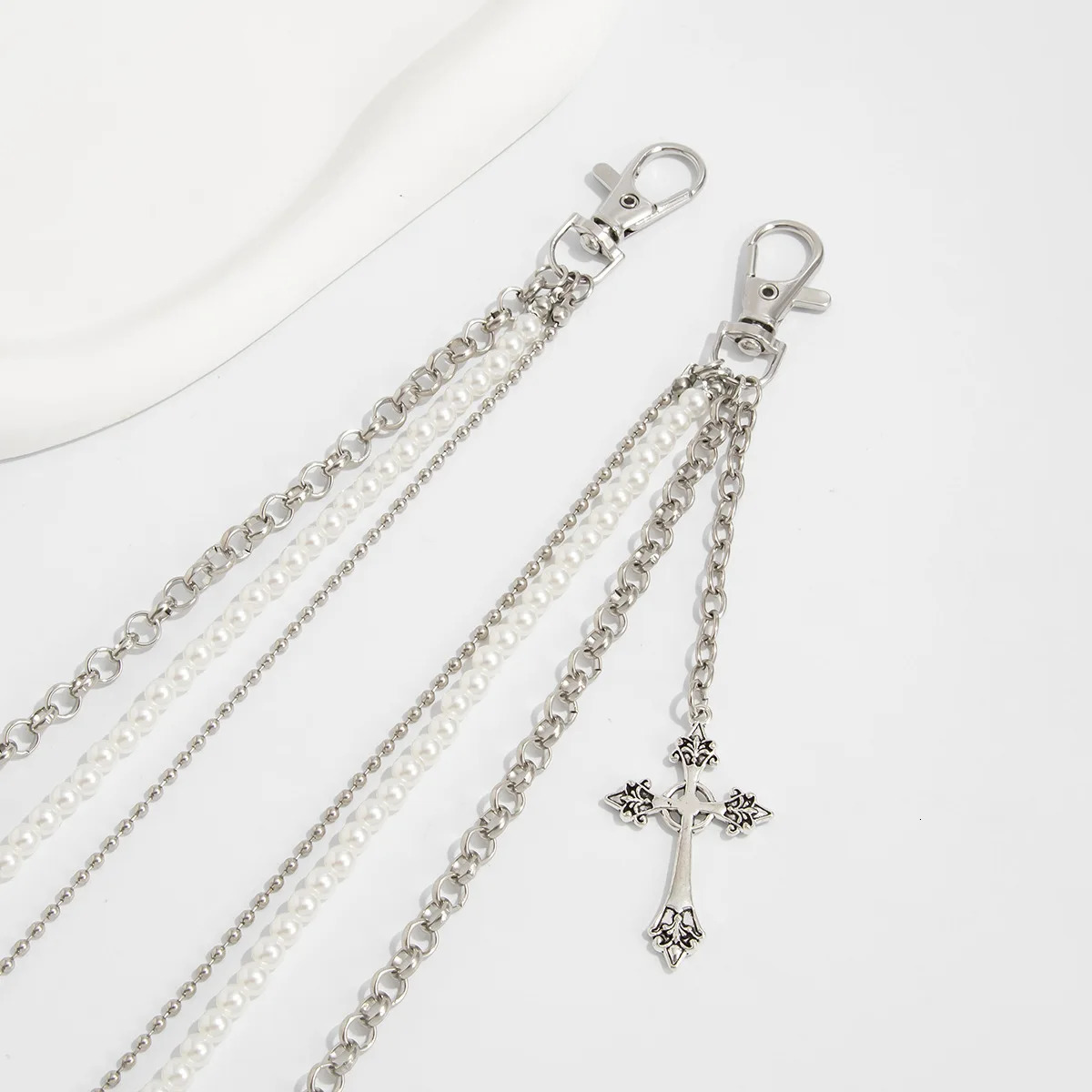 Edgy Punk Cross Pants Chain for Women Gothic Hip Hop Beaded Pearl Jewelry Jeans Waist Accessory Jewelry Gift 251021