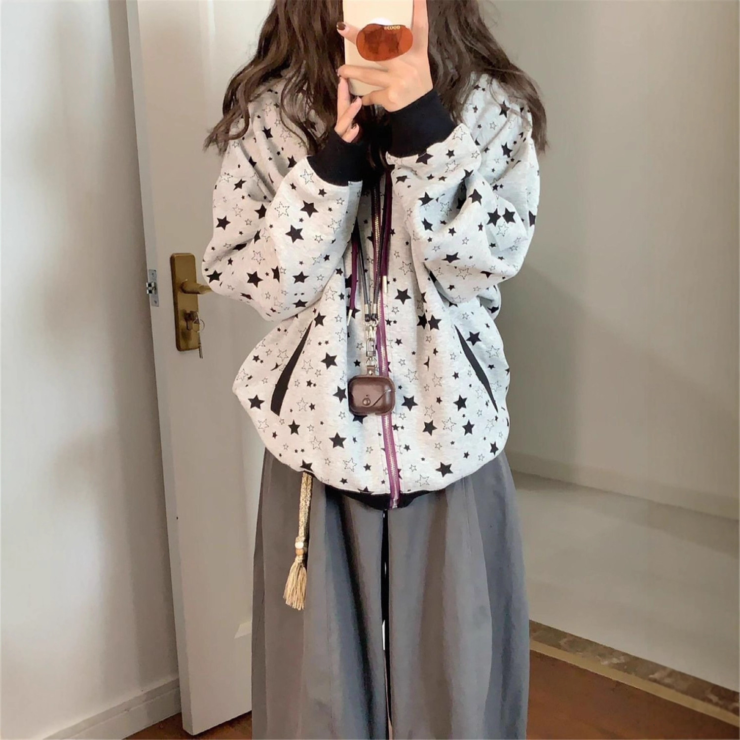 Designer's fashionable gray hooded cardigan women's sportswear autumn loose casual zipper jacket