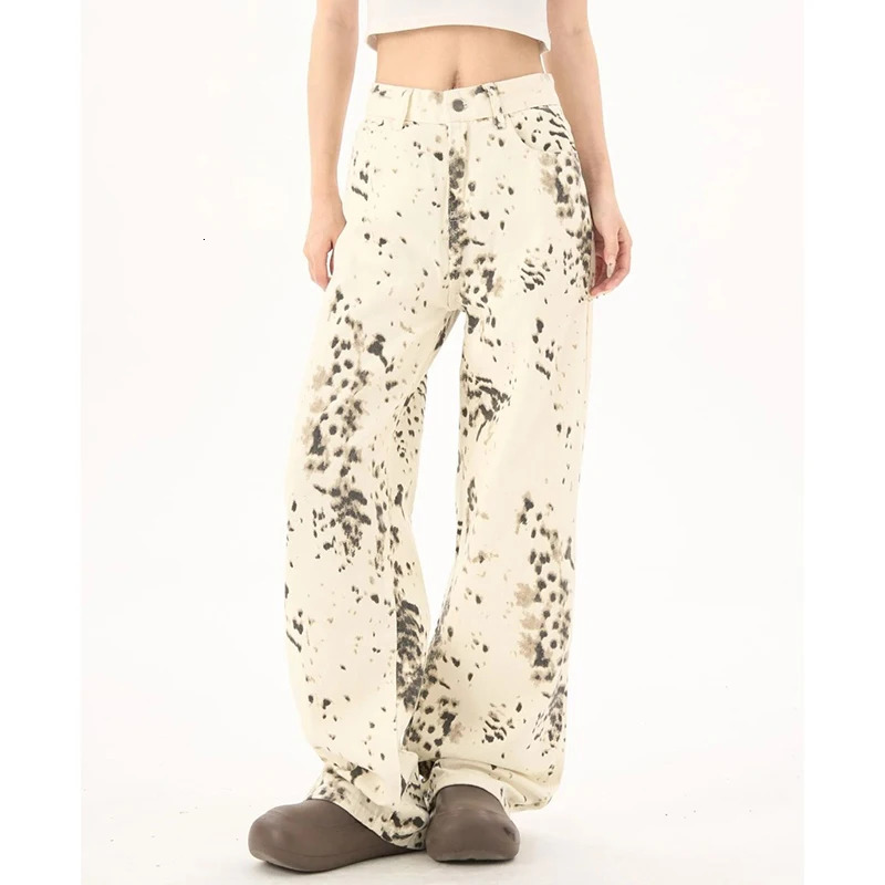 Female Chic Apricot Leopard Print Jeans s Casual Fashion High Waist Pants Women Vintage Straight Leg Denim Trousers 251029