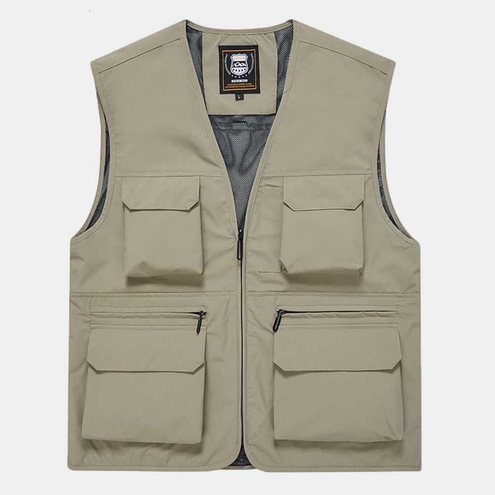 FGKKS Brand Mens Fashion Vest Solid Color Tooling Style Waistcoat Thin MultiPocket Casual Loose Vest for Men W251029