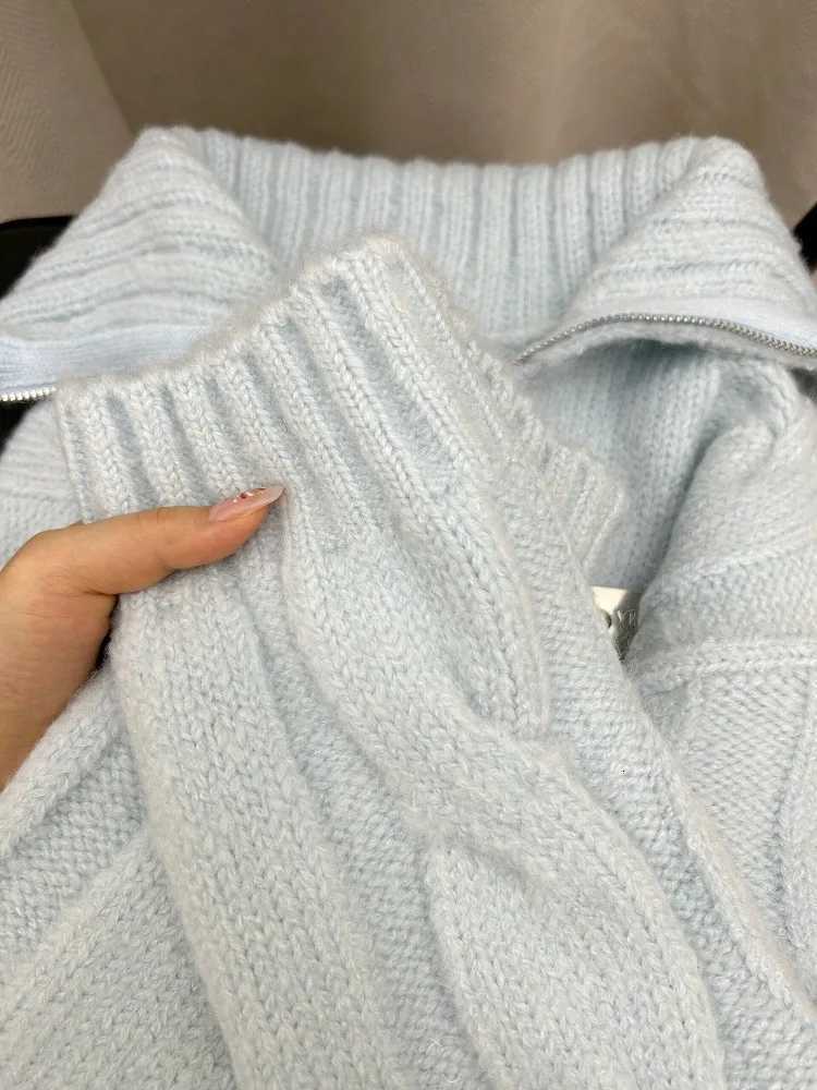 Women American Retro Blue Knitted Sweater Autumn Winter Casual Solid Y2k Cardigan Coat Ladies Sweet Fashion Outwear Tops NewT251028