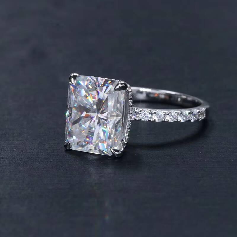 Yingma Fine Jewelry 5 Carats Radiant Diamond Moissanite Pure Gold Ring 14K Custom Wedding Ring