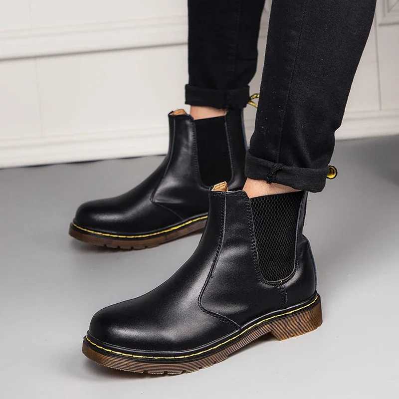 Unisex Autumn Breathable Leather Ankle Boots Smooth Leather Platform Chelsea Boots for Women Men Platform Boots Shoes for Men Z251029