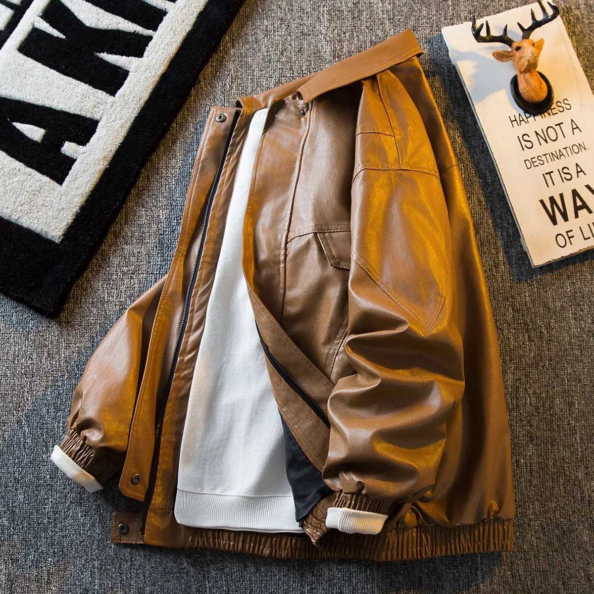 Spring and Autumn New Fashion Trend Retro Solid Color PU Leather Jacket Mens Casual Loose Sports Motorcycle Large Size CoatT251029
