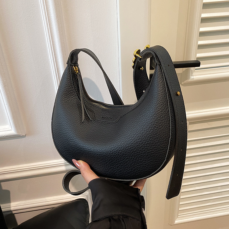 dumpling-shaped women's bag. 2025 new model. Retro and fashionable. Commuting shoulder bag. Single-shoulder bag with armpit strap. Women's c