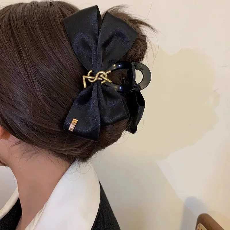 Elegant Butterfly Knot Hair Clip Women Mesh Diamond Back Hair Accessories Princess Escape Hair Clip Salon Fixed Hair ClipW251028