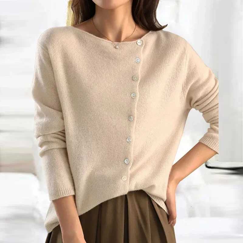 Autumn Winter Sweater Women Elegant Button Design Knitted Cardigans For Women Casual SweatersT251028