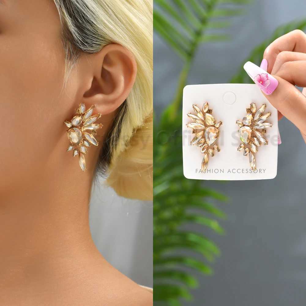 Colorful Shiny Rhinestone Glass Wings Shape Earrings For Women Luxury Elegant Alloy Jewelry Party Geometric Piercing Ear StudsW251029