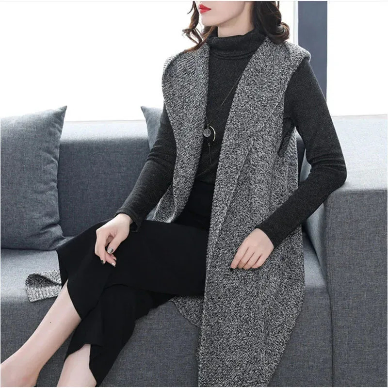 Autumn Winter Mid Mother Vest Jacket Women Fashion Long Sleeveless Waistcoat Coats Female Casual Outerwear Ladies Tops 251027