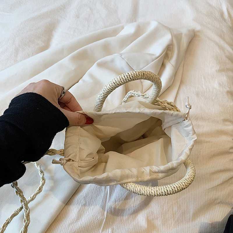 Casual Rattan Wen Handbags Wicker Woven Hollow Shoder Bags Summer Beach Basket Str Bag Bali Big Purses Large Capacity Tote D251029