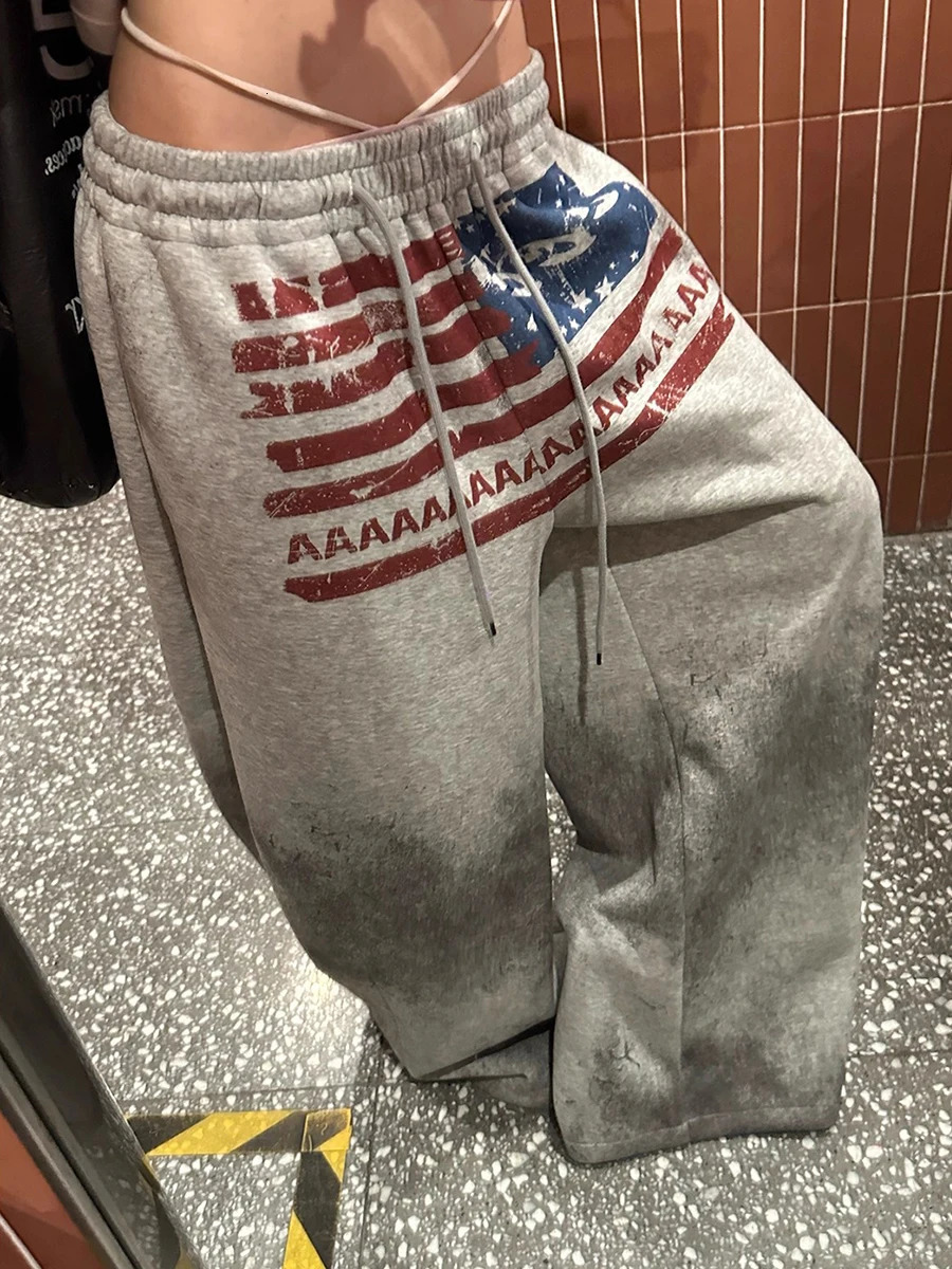 ReddaChic American Flag Baggy Sweatpants with Pockets Women Y2K Joggers Gray Wide Leg Pleated Parachute Pants Streetwear 251028