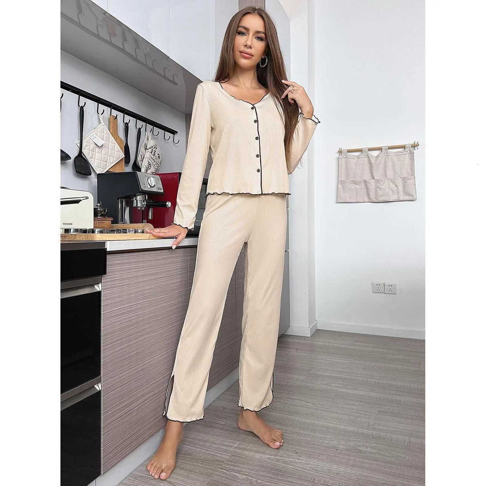 Europe hotselling womens pajamas set autumn and winter pit strip cardigan longsleeved trousers loungewear setT251029