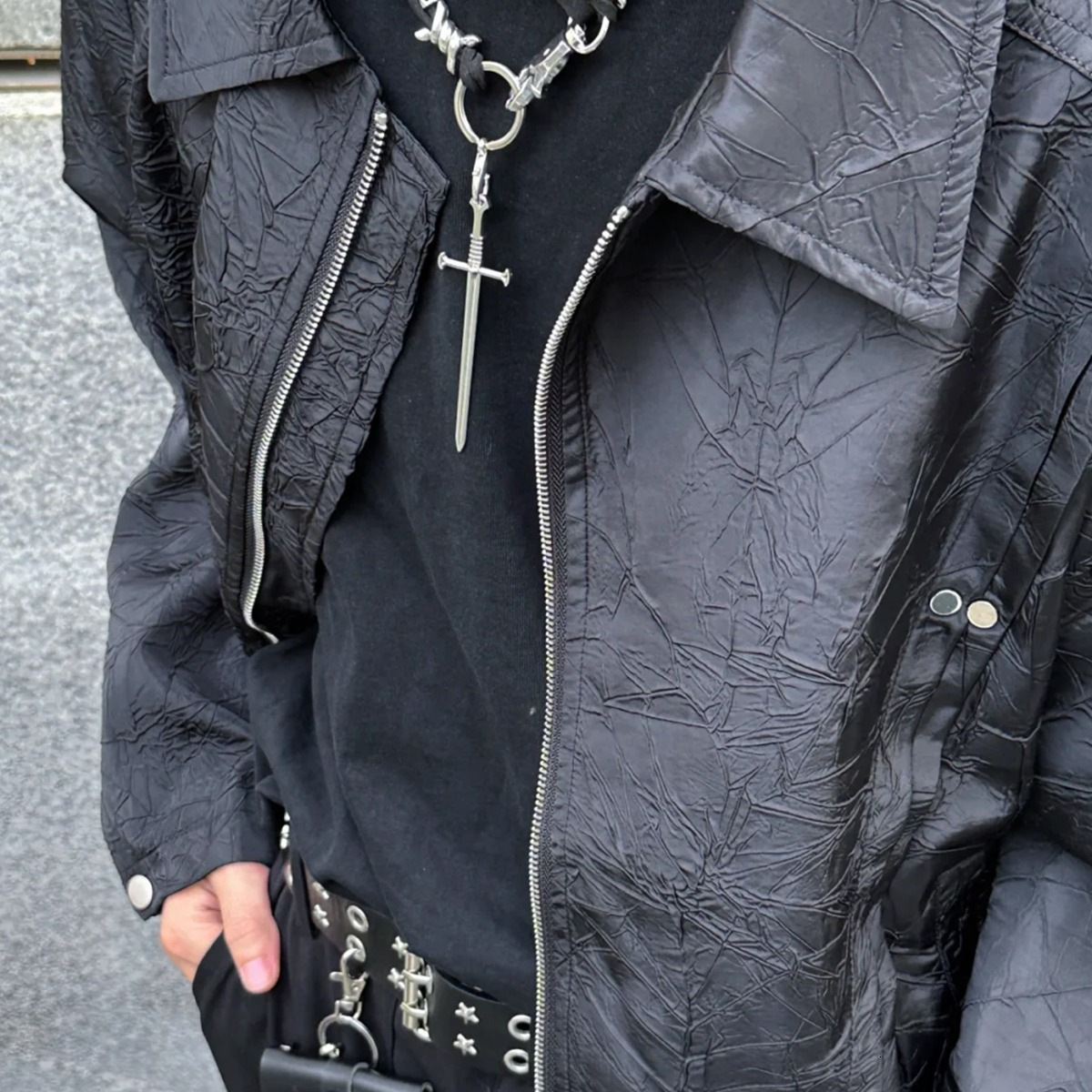 Men's Jacket Spring And Autumn New American High Street Design With Pleats And Designer Jacket Metal Decorations Loose Bomber Jacket