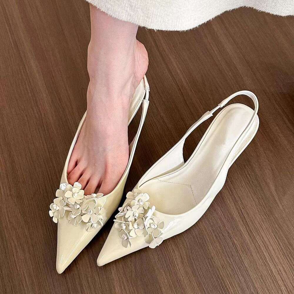 Green Floral 2025 New Pointed Toe Flower Shallow Mouth Sandals for Designer Shoe Women Spring Summer Open Heel Women's Single Shoes