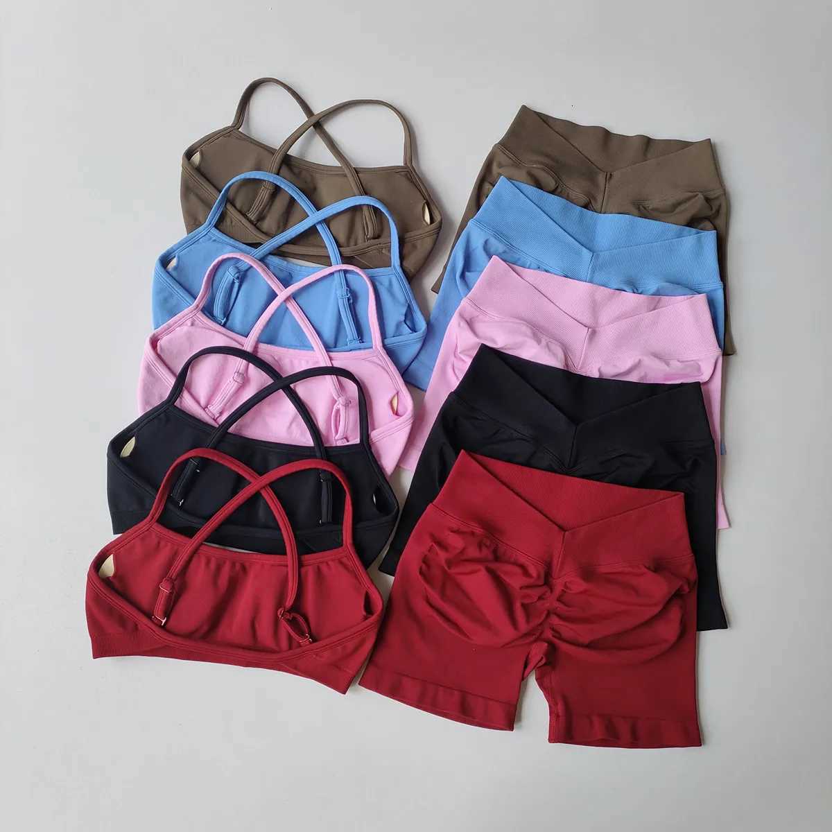 Womens 2Piece Yoga Suit Seamless Fitness Suit Gym Clothes Sports Bra Impact Shorts Set Workout Set Gym OutfitXJ251029