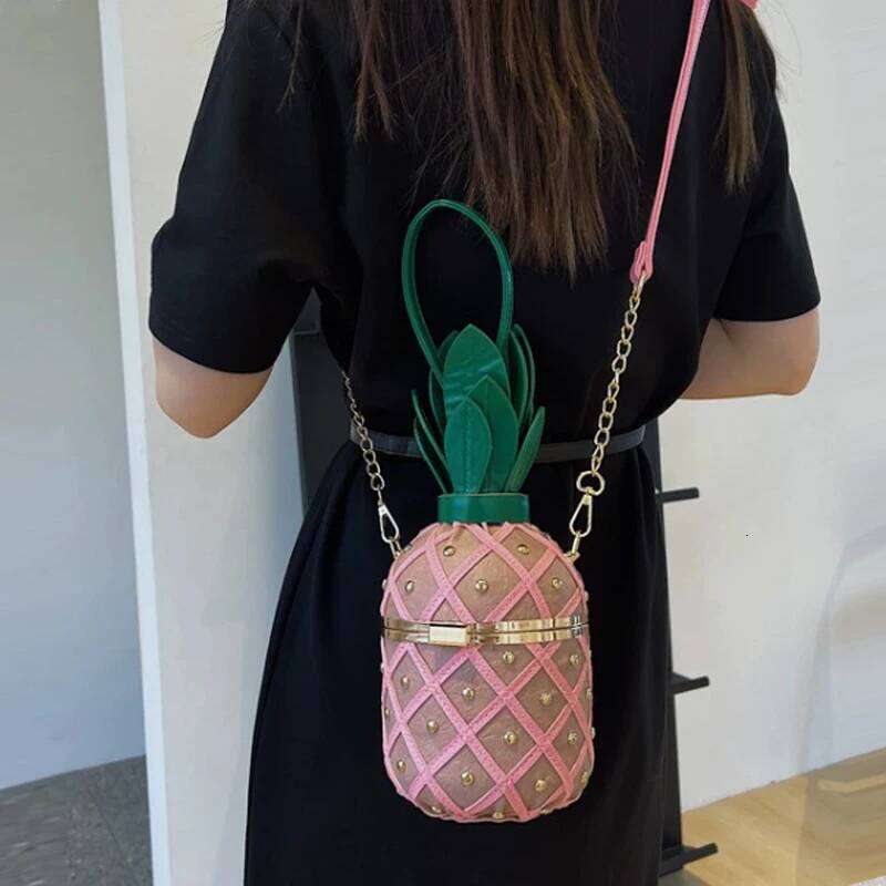 2025 New Korean Fashion Versatile Crossbody Personalized Pineapple Shaped Women's Handbag Shoulder Bag