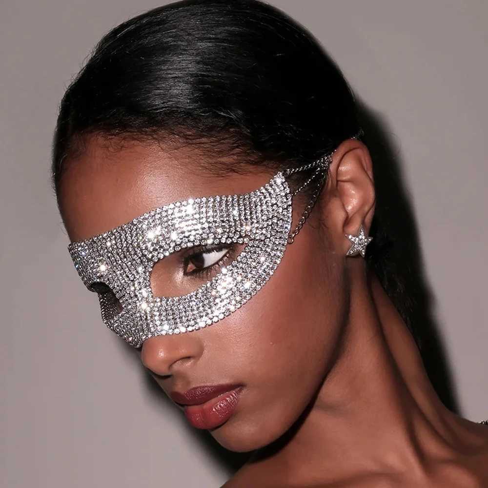 Halloween Full Rhinestone Eye Mask Cosplay Dance Face Accessories Nightclub Jewelry Crystal Sexy Veil Mask Chain Party for WomenW251029