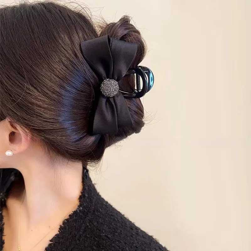 Elegant Temperament Fabric Bow Hair Clip For Woman Rhinestone Love Shark Clip Fashion Girl Ponytail Hair Clamp Hair AccessoriesW251028