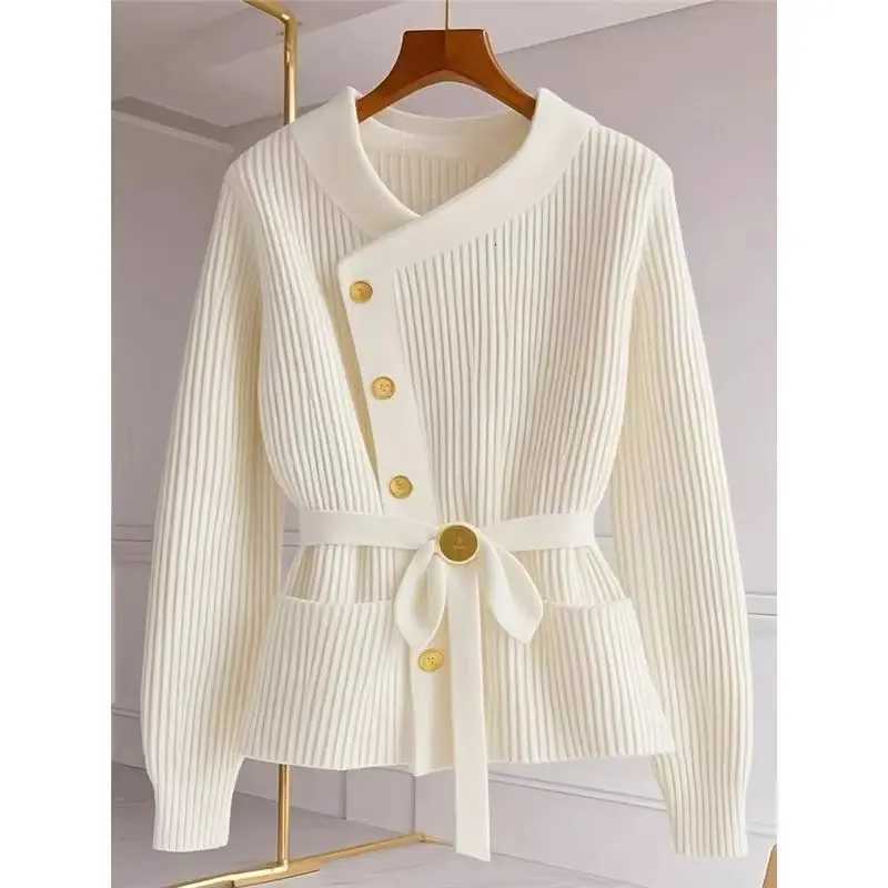 2025 New Spring Autumn Women Cardigan Sweater High Quality Long Sleeve Casual Short Warm Knitwear Female Bottoming Shirts TopsT251028