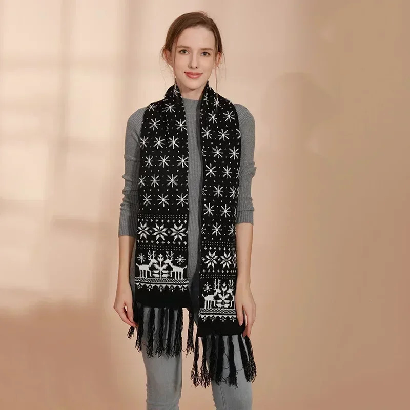1pc Christmas Red Scarves Cartoon Reindeer Snowflake Warm Scarf Man and Woman Christmas Scarves for Women Sweet Girls Black 2025 251029