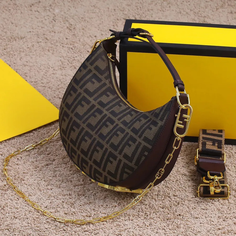 Designer Shoulder Bottom Letters Handbags Half Moon Bag Leather High Quality Cross Body Purses Classics Wallet Women Versatile Mini Underarm Bags 5b