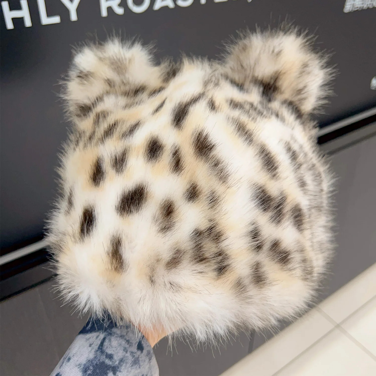 Fur Bucket Hats Women Plush Leopard Print Teddy Bear Hat Thick Autumn Winter Lady Fashion Fisherman Cap Ear Protection 251013