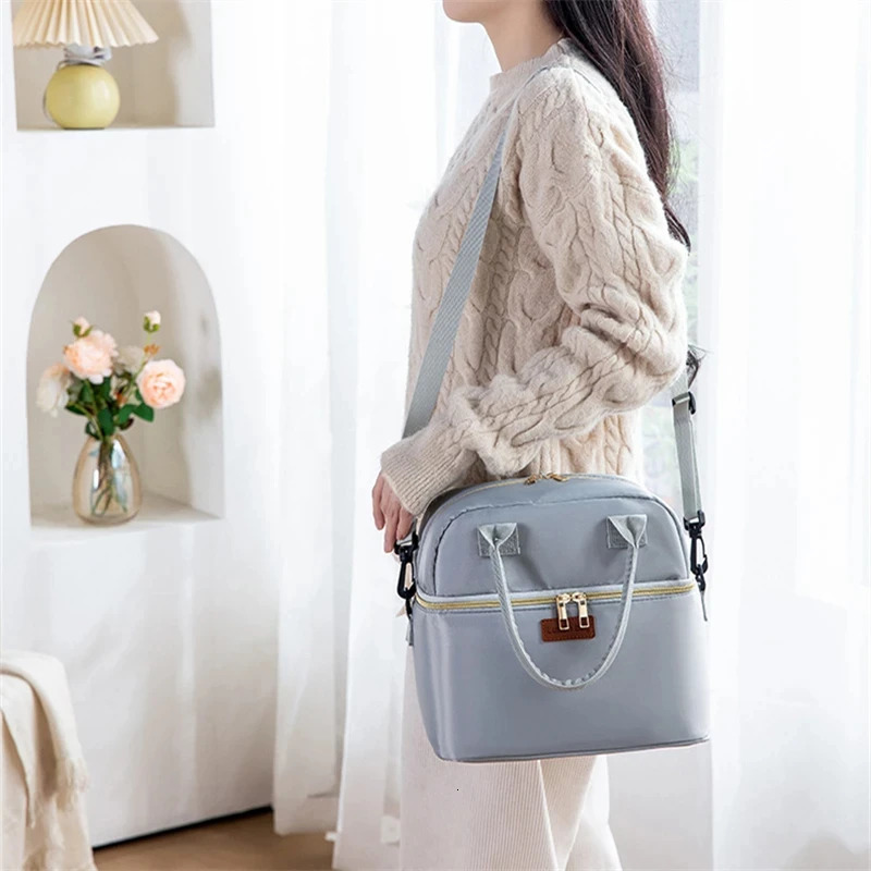 Double Layer Lunch Bag Thermal Insulation Lunch Box Storage Handbag Travel Picnic Food Pouch Multifunctional Mummy Shoulder Bags 251029