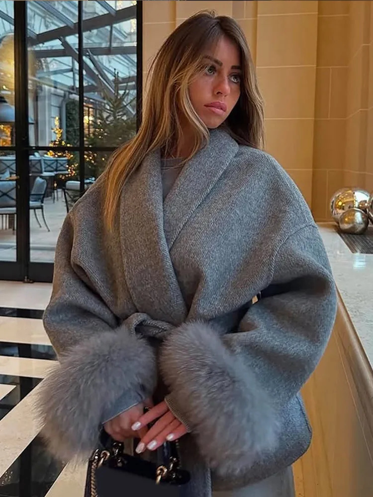 Faux Fox Fur Wool Overcoat Woman Grey Lace Up Lapel Long Sleeve Doublesided Woolen Coat Autumn Loose Solid Cardigan Jackets 251028
