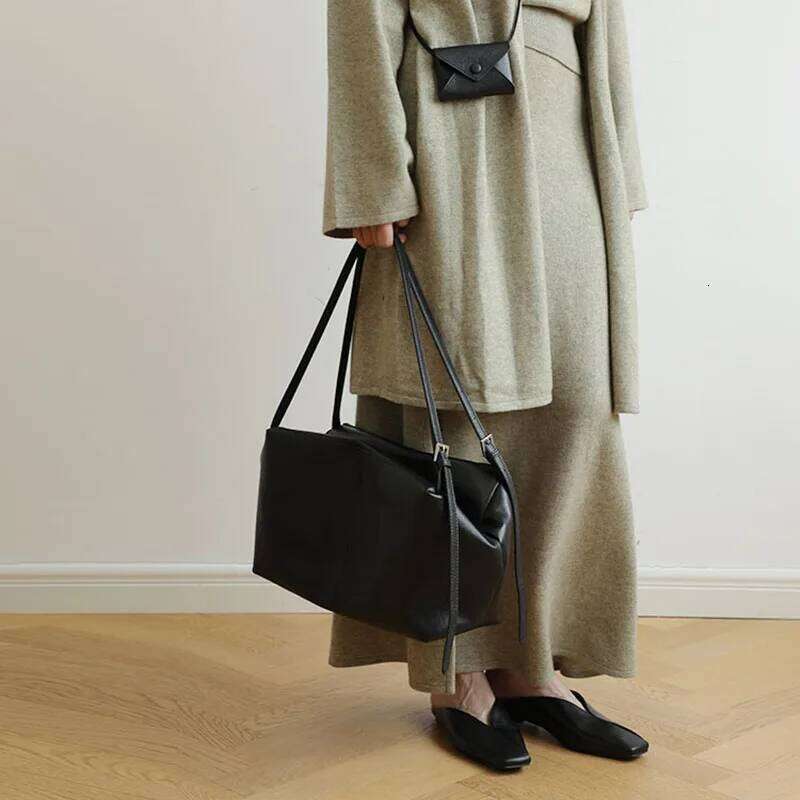 First Layer Cowhide Shoulder New Niche Leather Capacity Lazy Style High-End Women's One-Shoulder Large Tote Bag 251029