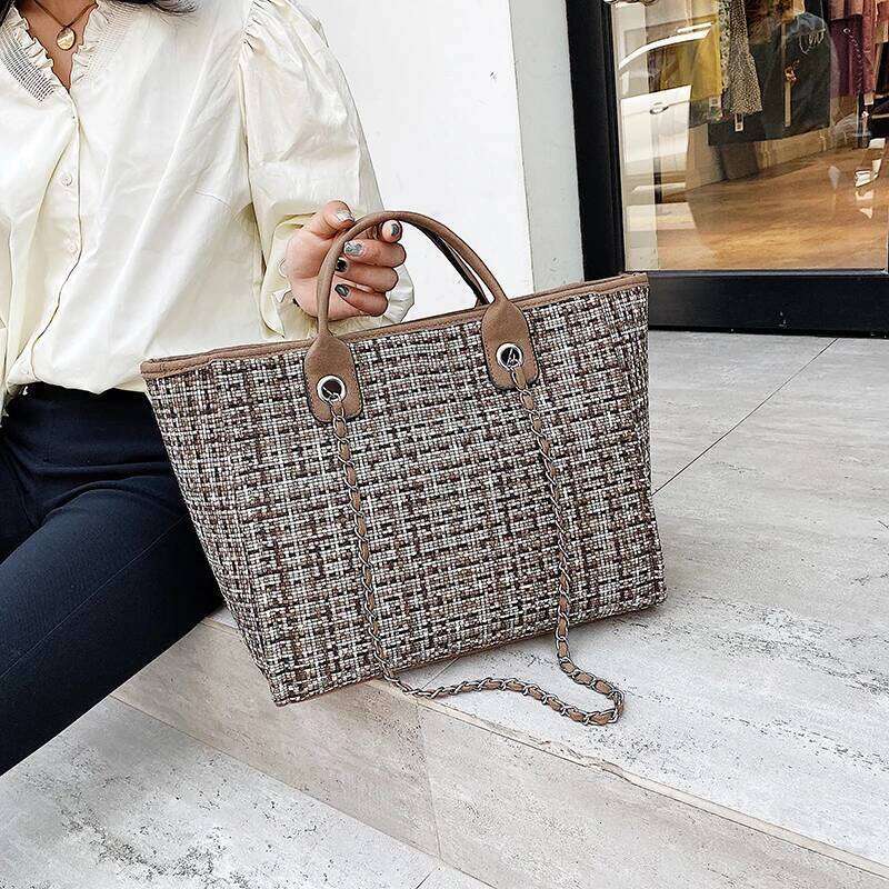 Women Tote Fashion Nylon Large Handbag Chains Shoulder Bags Ladies Big Messenger Shopping Bag