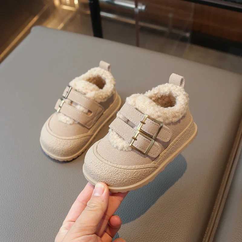 2024 Children Plush Warm Shoes for Girl Winter New Fashion Korean Style Soft Thick Sole Antislippery Versatile Chic Casual Shoes C260130
