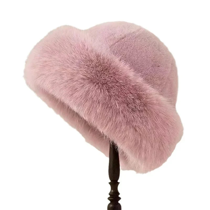 2025 Mongolian Hat Womens Cotton Hat Warm and Eyecatching Versatile Ear Protection Water Bucket Plush Basin Hat 251029