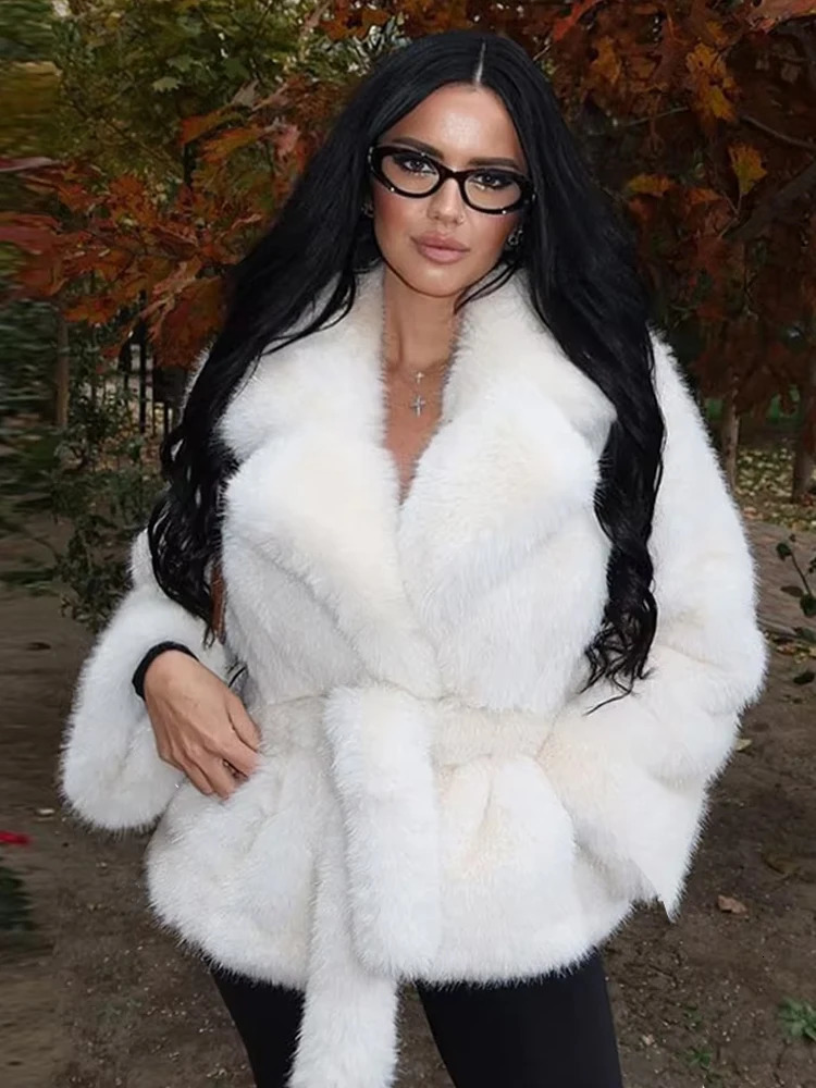 2025 Solid Winter Thicken Faux Fur Coats For Women Warm Long Sleeve Turn Down Collar Coats Chic Loose Jacket Street Tops 251029