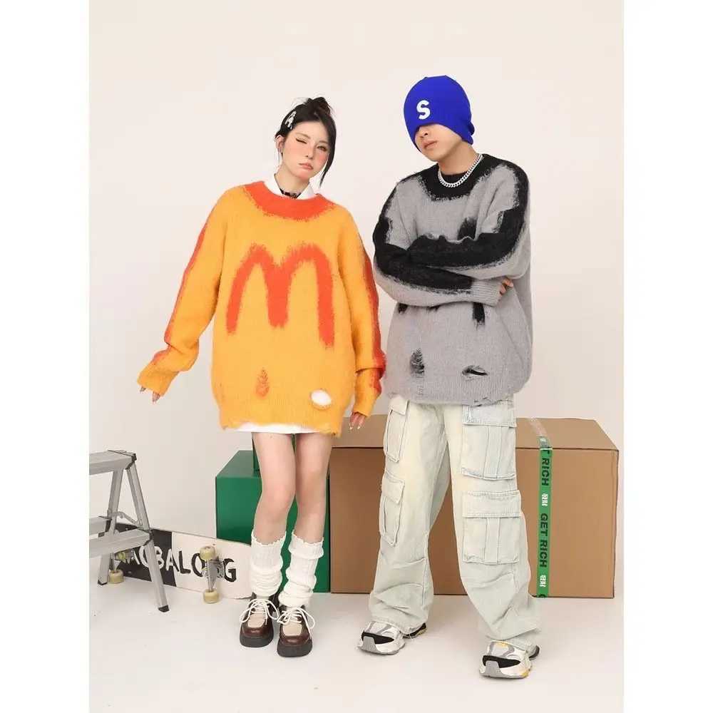 Beianji men sweater M niche design sense orange knitted sweater men and women American retro casual ripped couple longsleeve top J251029