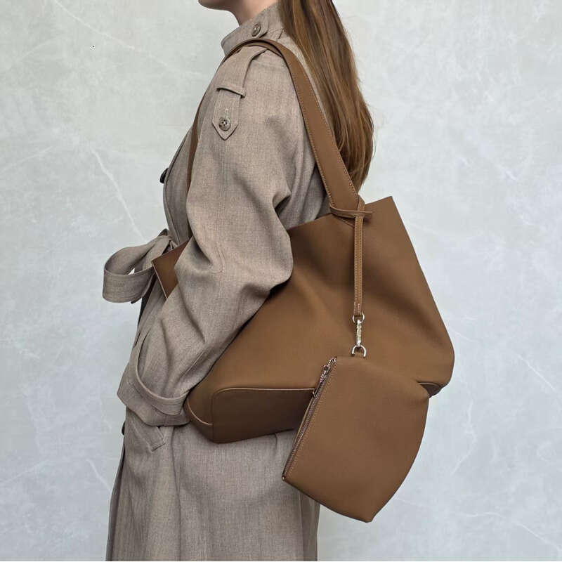 Genuine Leather Bag Suede Matte Large Capacity Tote Elegant Versatile Women S Autumn Winter High End Feel Shoulder Bag Commuting Simple
