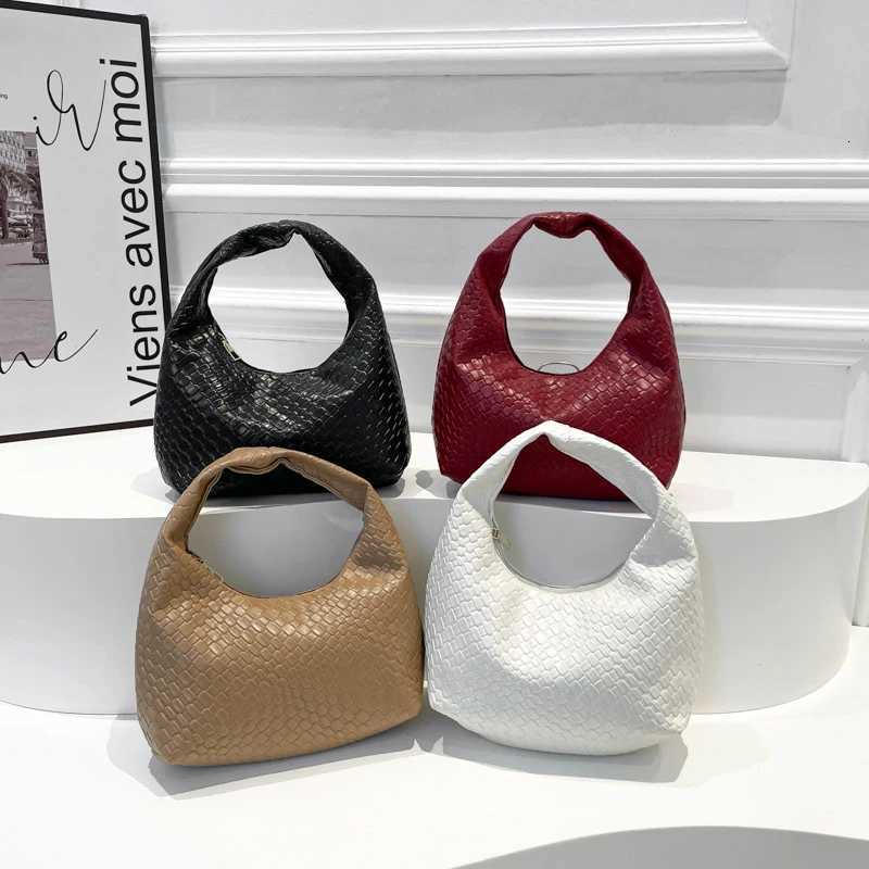 Fi Pu Weave Bag Red Purse Underarm Bag Fiable Crescent Mobile Phe Purse and Handbags For Wen D251029