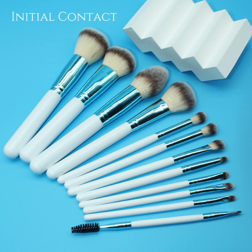 Bestseller 12-Piece Synthetic Fiber Professional Makeup Brush Set Factory Direct Sales Blue/White Wooden Handles Customizable Logo Available