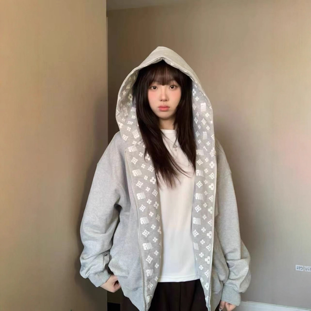 American designer fashion retro cardigan hooded women's sports shirt autumn new fashion loose couple zipper jacket