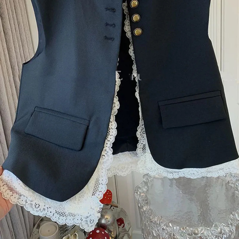 Lace Patchwork Women Vest Korean O Neck Casual Sleeveless Jackets Female Loose Waistcoat Vintage Chic Tops Women Clothing 251029