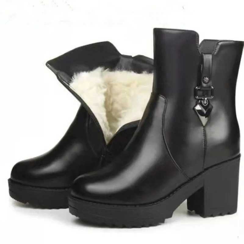 New Winter Womens Boots Luxury Casual Leather Boot Fashion High Heel Ankle Boots for Women Plush Warm Snow Boot Botas Mujer Z251029