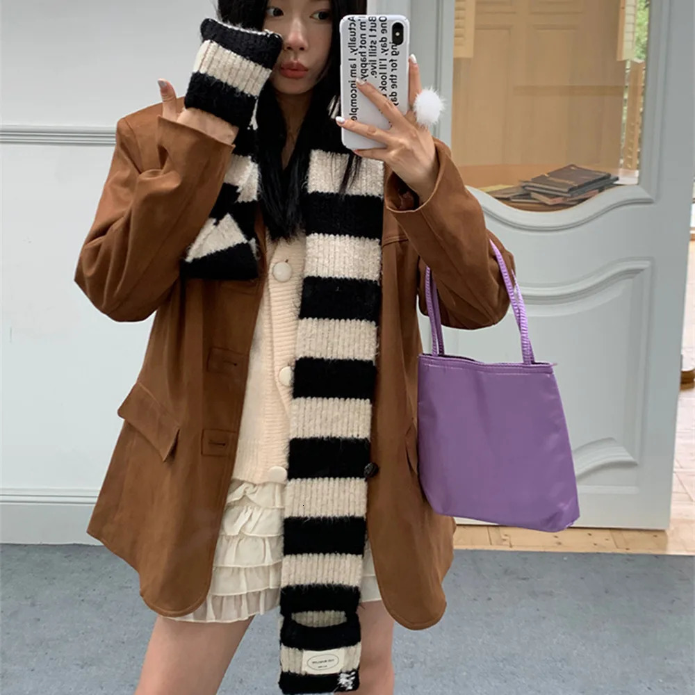 Y2K Black White Striped Knitted Wool Scarf Women Winter Retro Scarf Fashion Korean Thin Narrow Long Scarf Thicken Neckerchief 251029