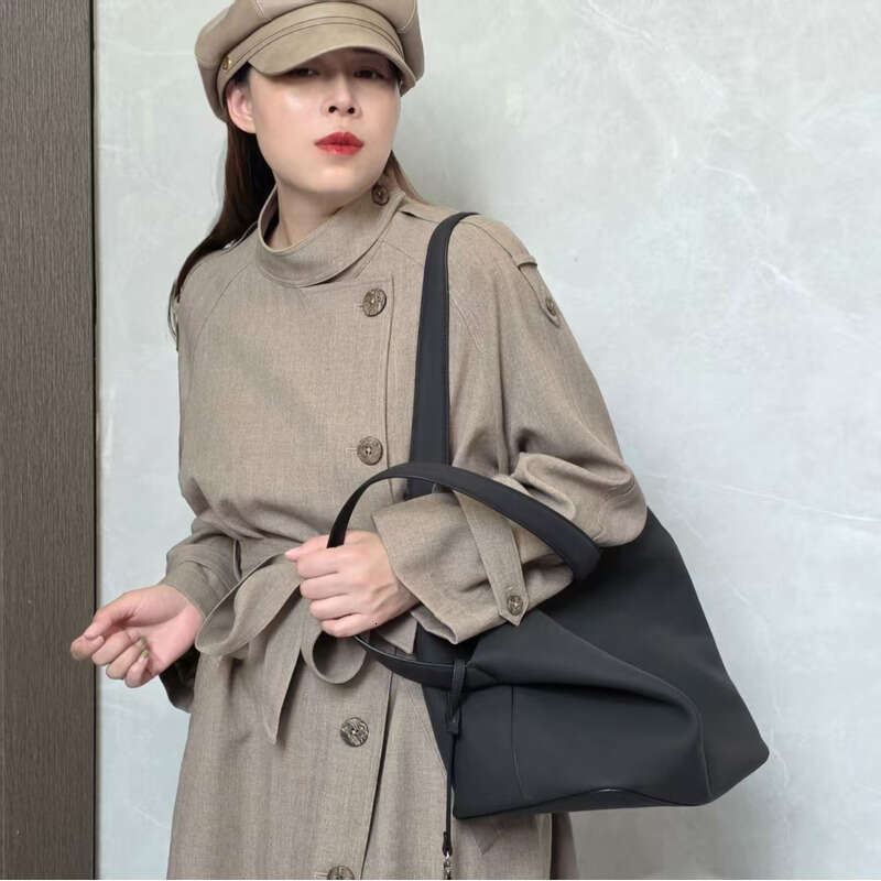 Genuine Leather Bag Suede Matte Large Capacity Tote Elegant Versatile Women S Autumn Winter High End Feel Shoulder Bag Commuting Simple