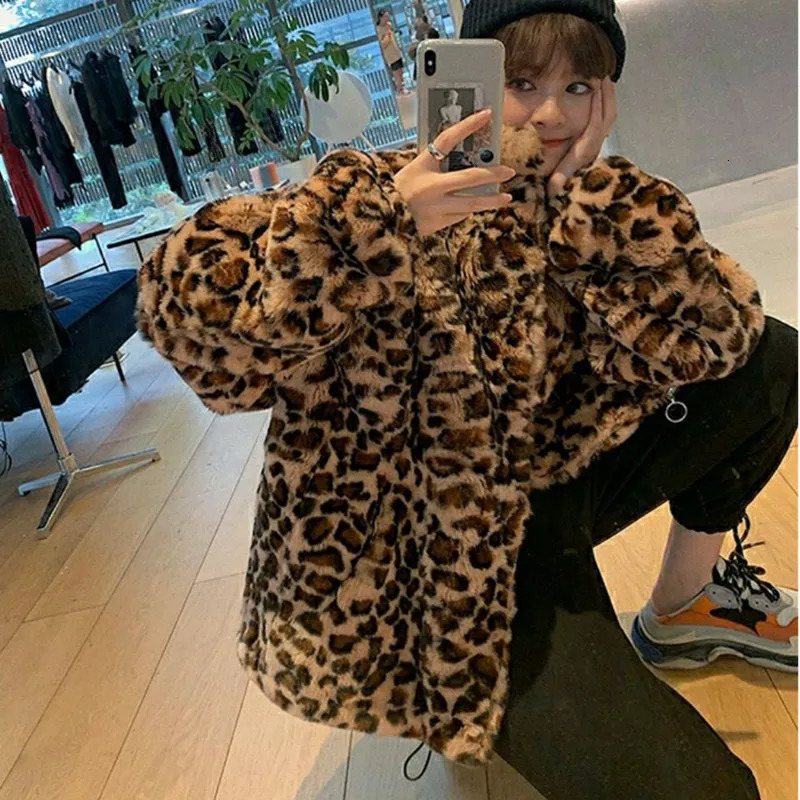 Winter Leopard Print Jacket Womens Stand collar Warm Parkas Outwear 2025 Autumn Winter Korean Female Loose Faux Fur Coats 251029