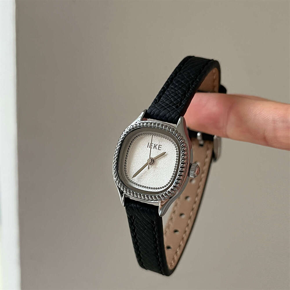 Maillard Brown Autumn Winter 2025 New Belt Simple Small Dial Design Designer Fashion High-end Women's Watch