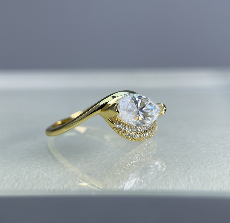 TaiYang GRA 2CT 6x12 Marquise Cut Moissanite Ring for Women, Luxurious 925 Sterling Silver Wedding Engagement Diamond Ring with Moissanite Certificate