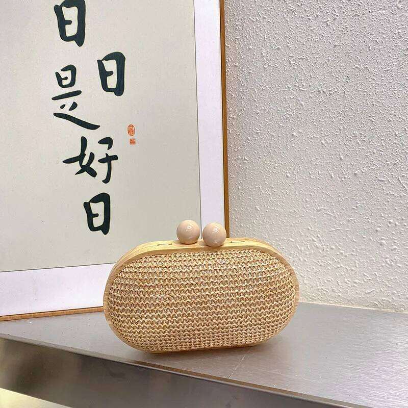 Designer Bags Fashion Straw Woven Handmade Clutch Purse High Quality Women Handbag Summer Vacation Travel Female Shoulder Crossbody Bag Luxury Bag
