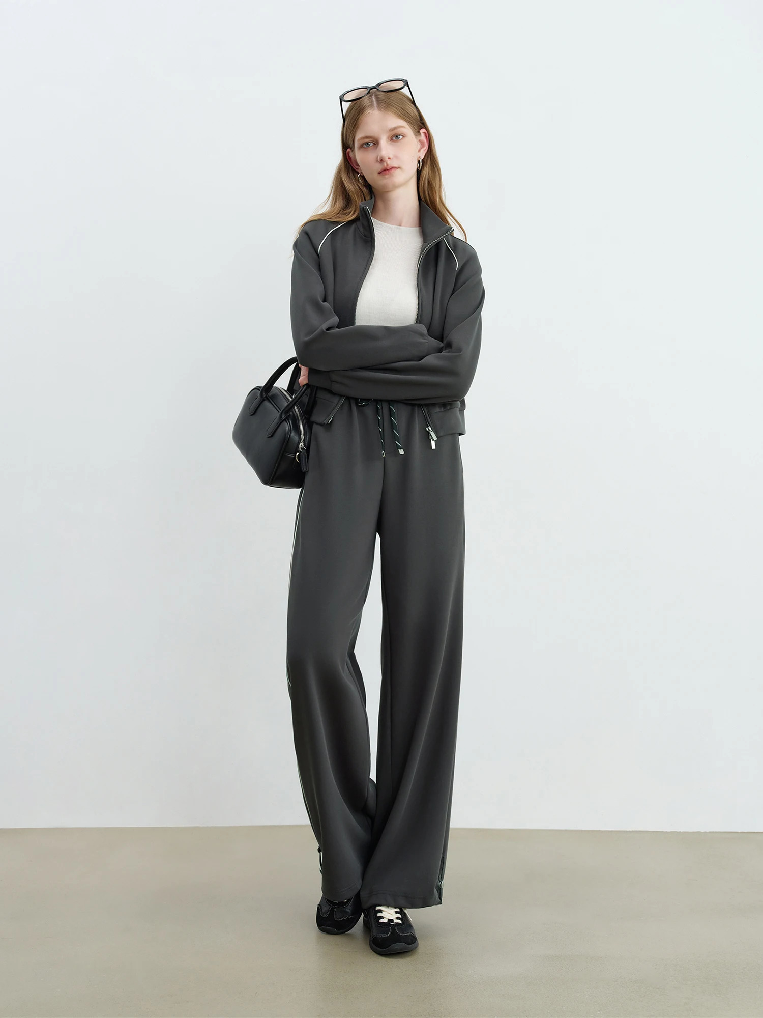 ZIQIAO Contrast Color Cropped Jacket Casual Pants Suit Women Early Autumn Workout Outfit Female Set 25ZQ9307225ZQ93073 251028