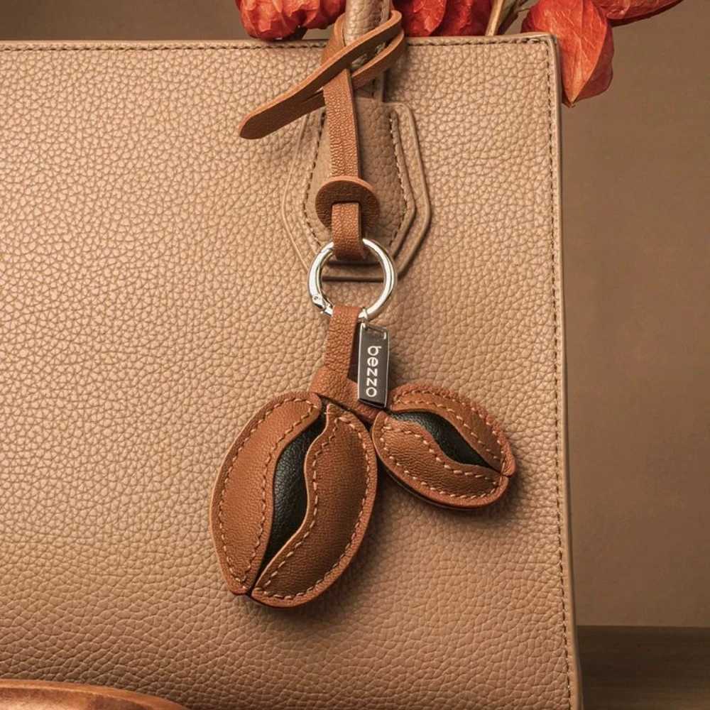 Cowhide Bag Charm Exquisite Coffee Bean String Pendant Keychain Allmatch Cute Backpack Pendant Bags Accessories HandbagW251029