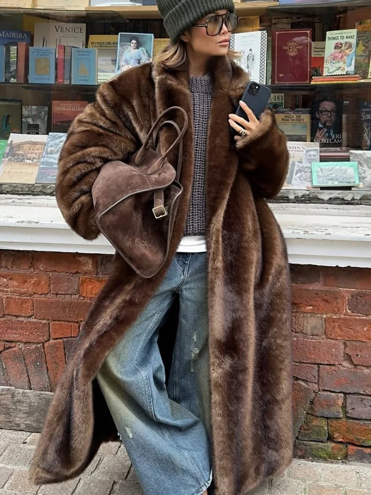 Fashion Mixed Color Lapel Faux Fur Overcoat Woman Elegant Full Sleeve Loose Long Coat 2025 Winter Lady High Street Jacket 251029